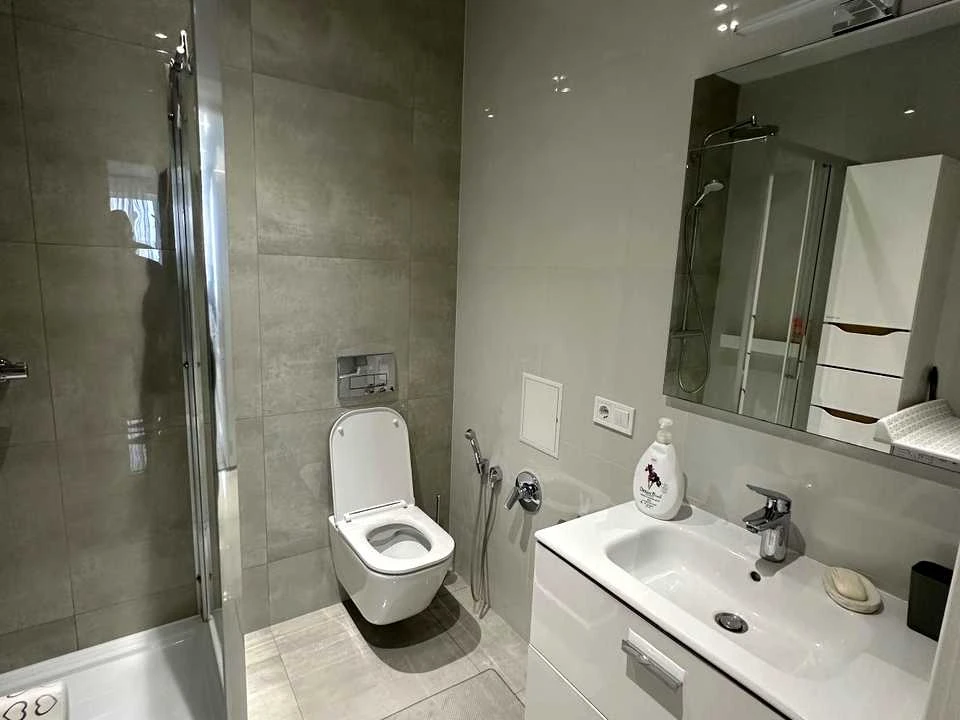 Apartment. Kulparkivska Street, Lviv