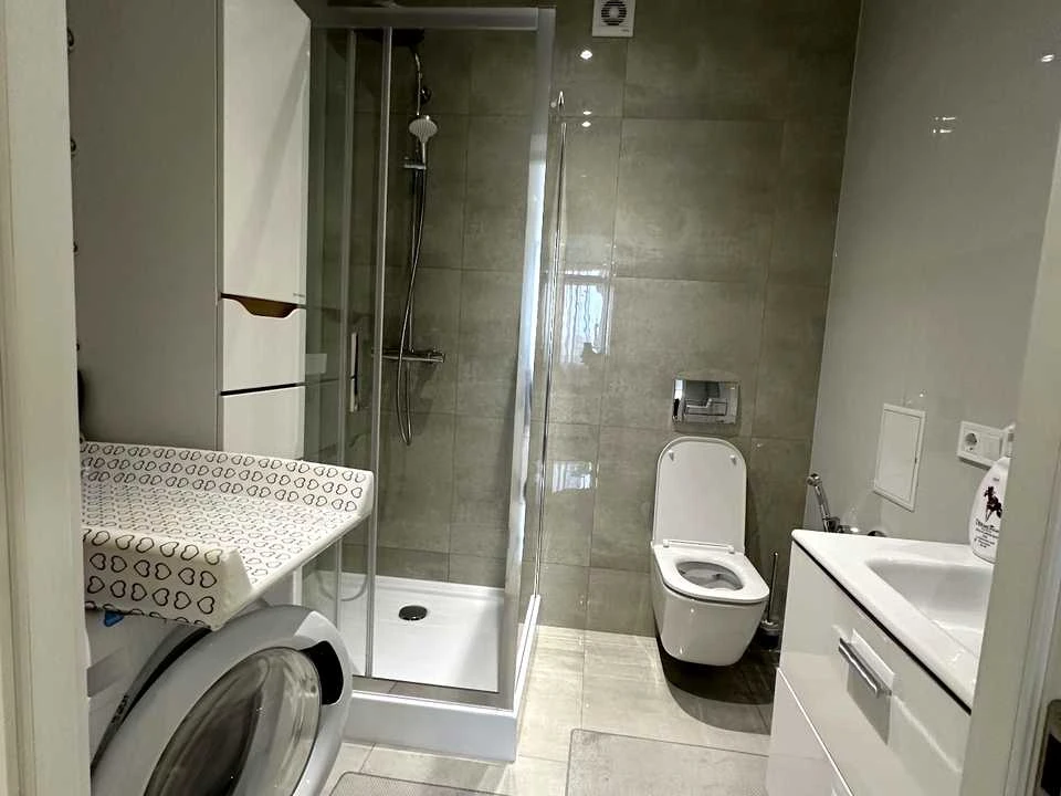 Apartment. Kulparkivska Street, Lviv