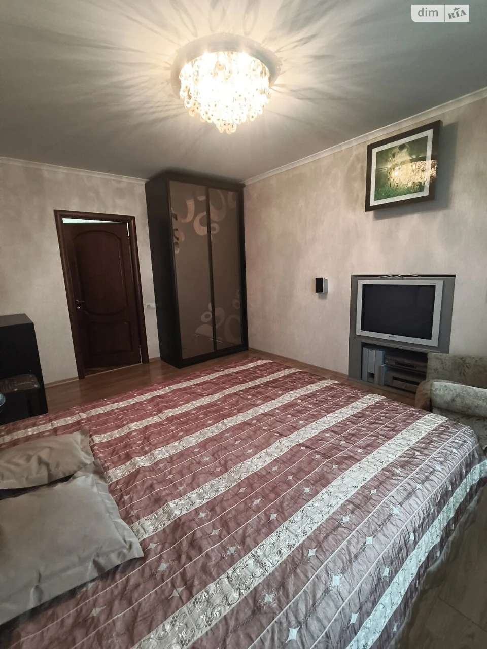 Long-Term Rental Apartment, Pociaky