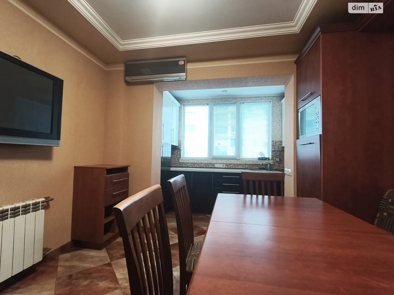 Long-Term Rental Apartment, Pociaky