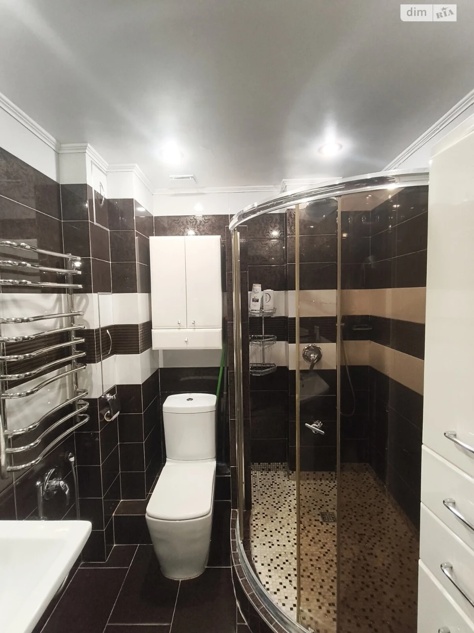 Long-Term Rental Apartment, Pociaky