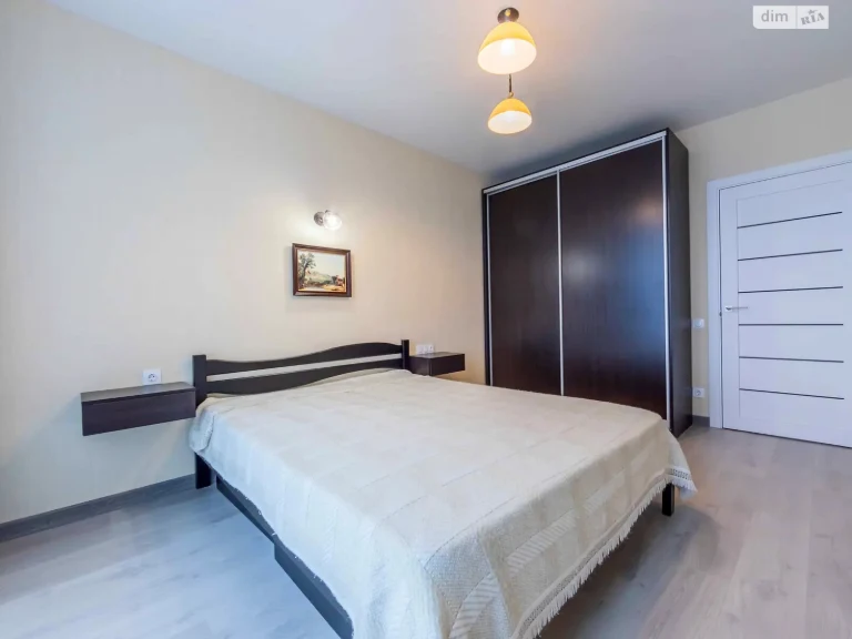 Long-Term Rental Apartment, Podilsky District