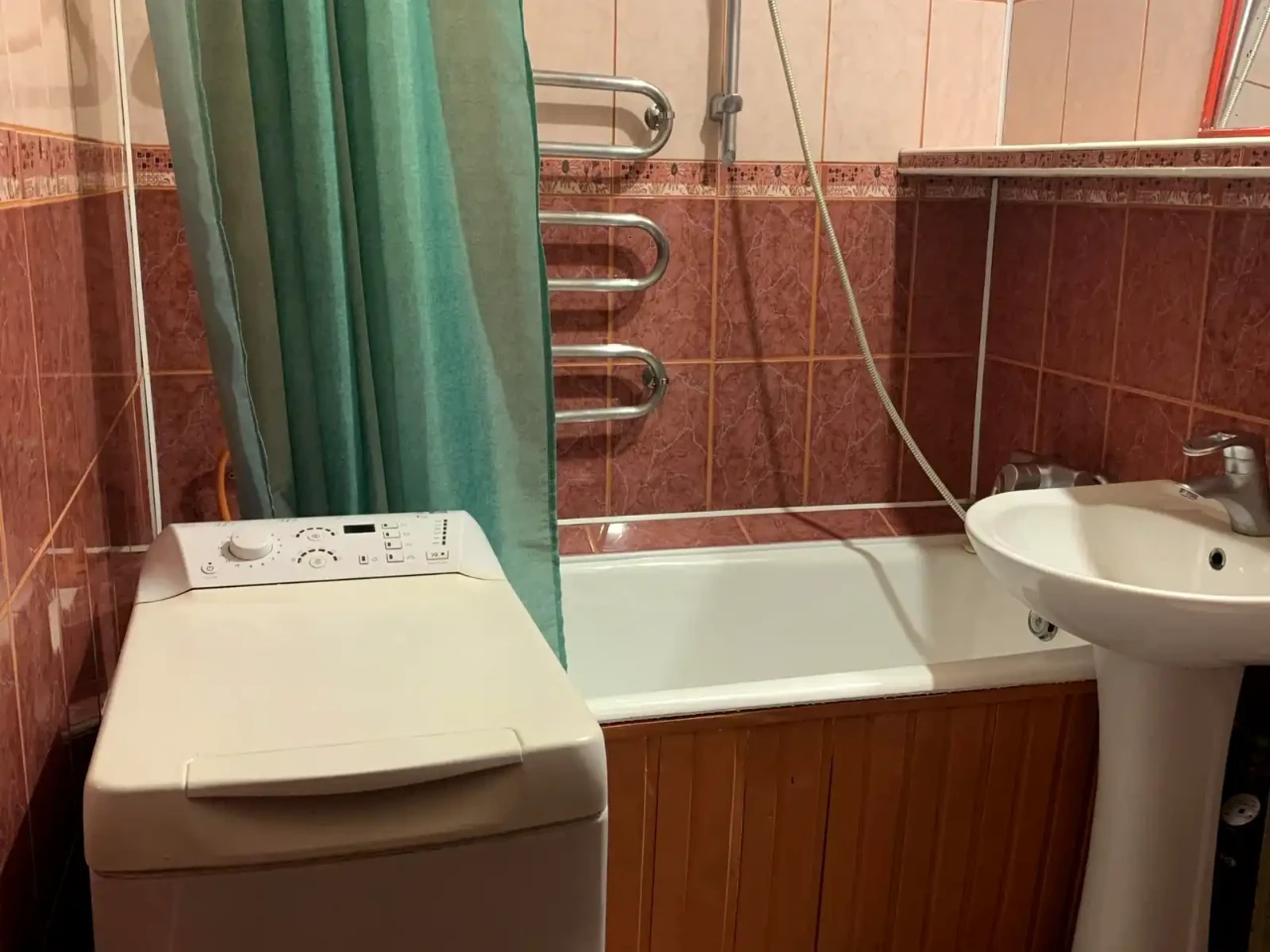 Rent 2-bedroom apartment 45 m² on the 2nd floor/5 floors.