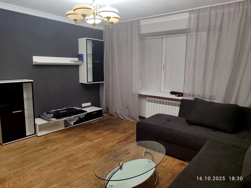 Apartment. Academic Navashyna Street, Kyiv