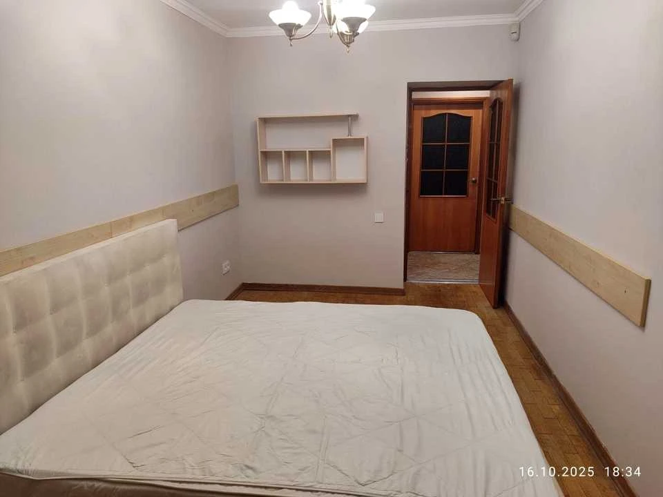 Apartment. Academic Navashyna Street, Kyiv