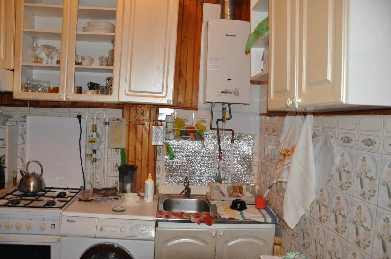 Продаж 3 кім квартири Руставелі , в центрі , біля метро, Печ