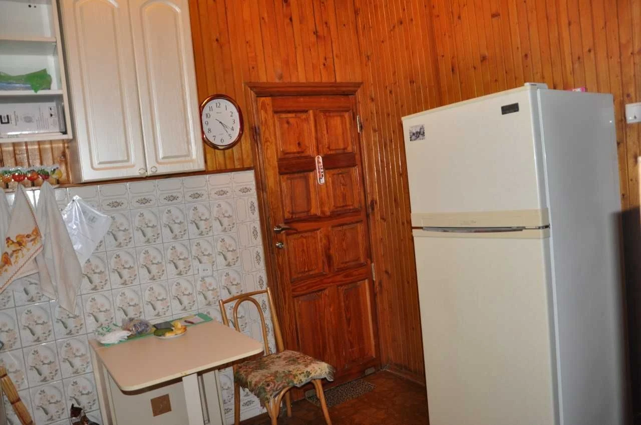 Продаж 3 кім квартири Руставелі , в центрі , біля метро, Печ