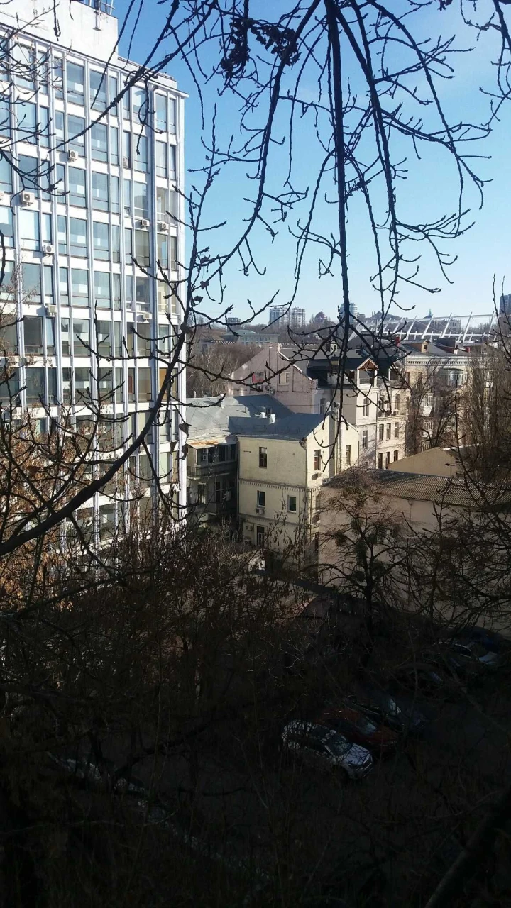 Продаж 3 кім квартири Руставелі , в центрі , біля метро, Печ