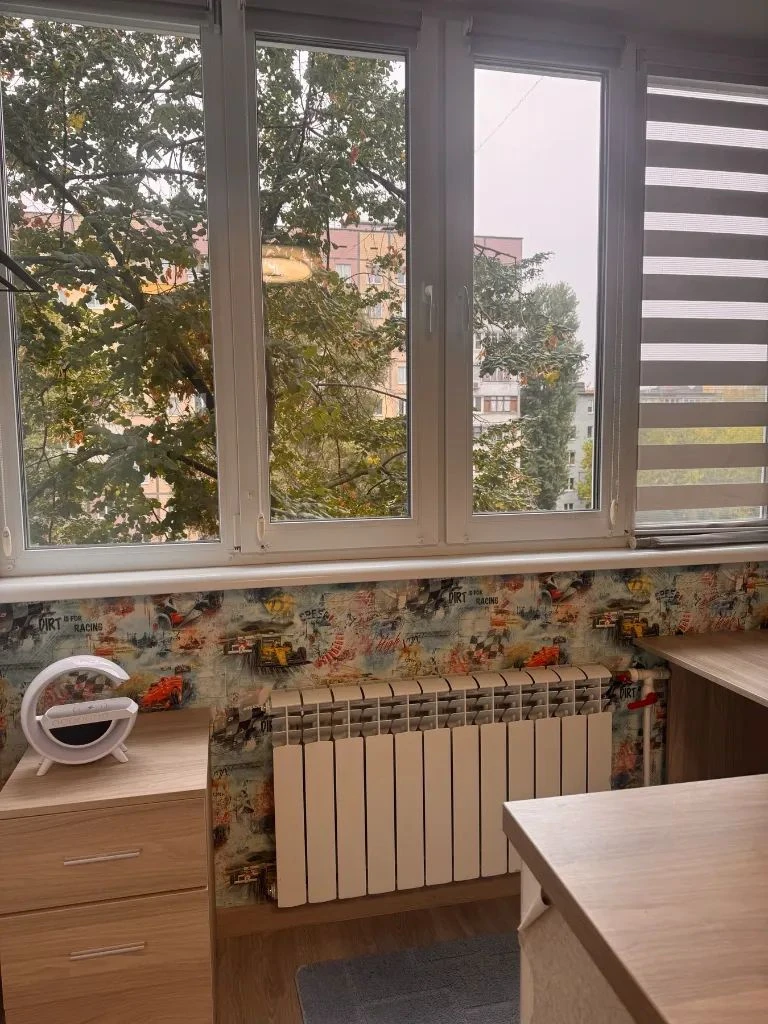 Продається 3-кімнатна квартира, в районі Калинова