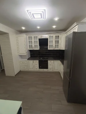 For sale: 3 km apartment!!