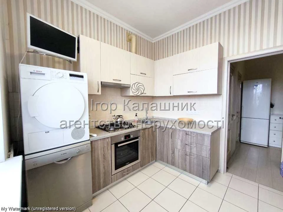 Apartment. Ivan Svetlichnogo Street, Kyiv
