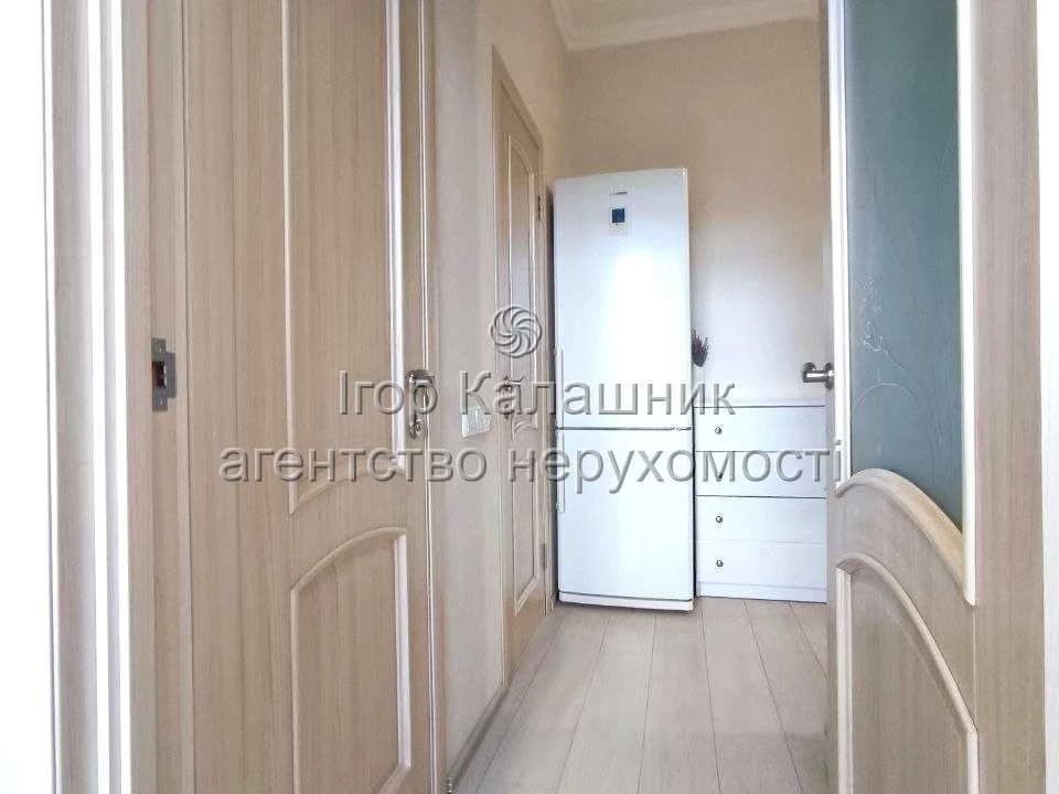 Apartment. Ivan Svetlichnogo Street, Kyiv
