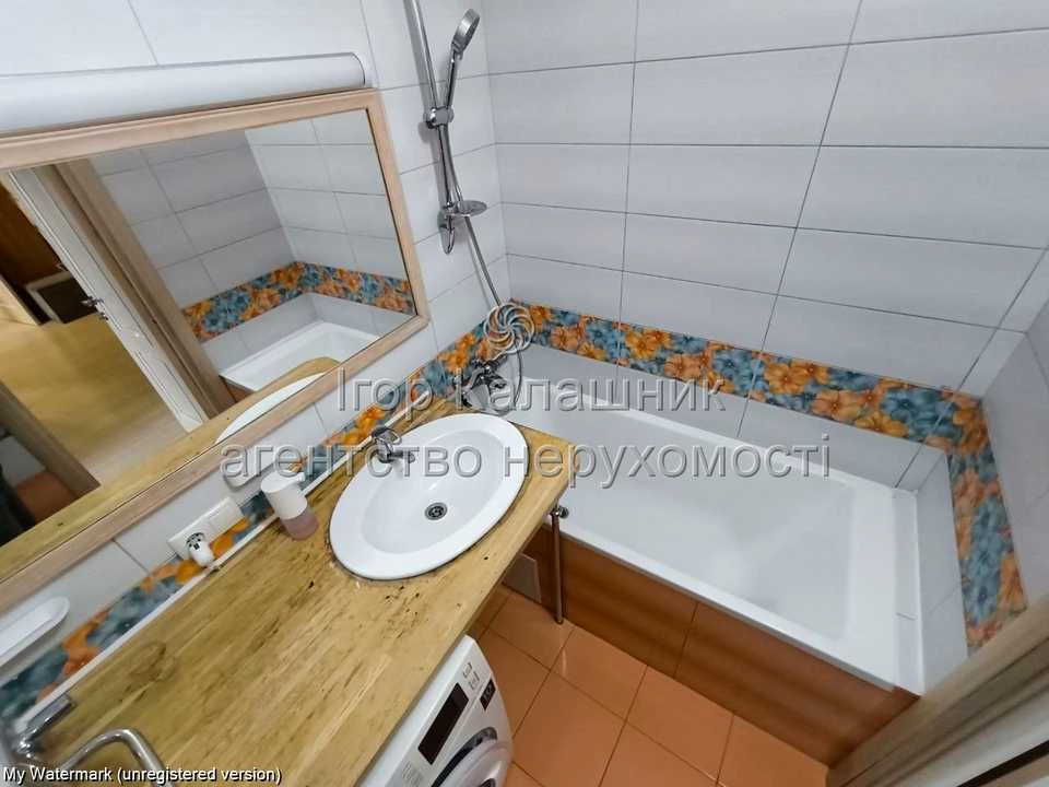 Apartment. Ivan Svetlichnogo Street, Kyiv