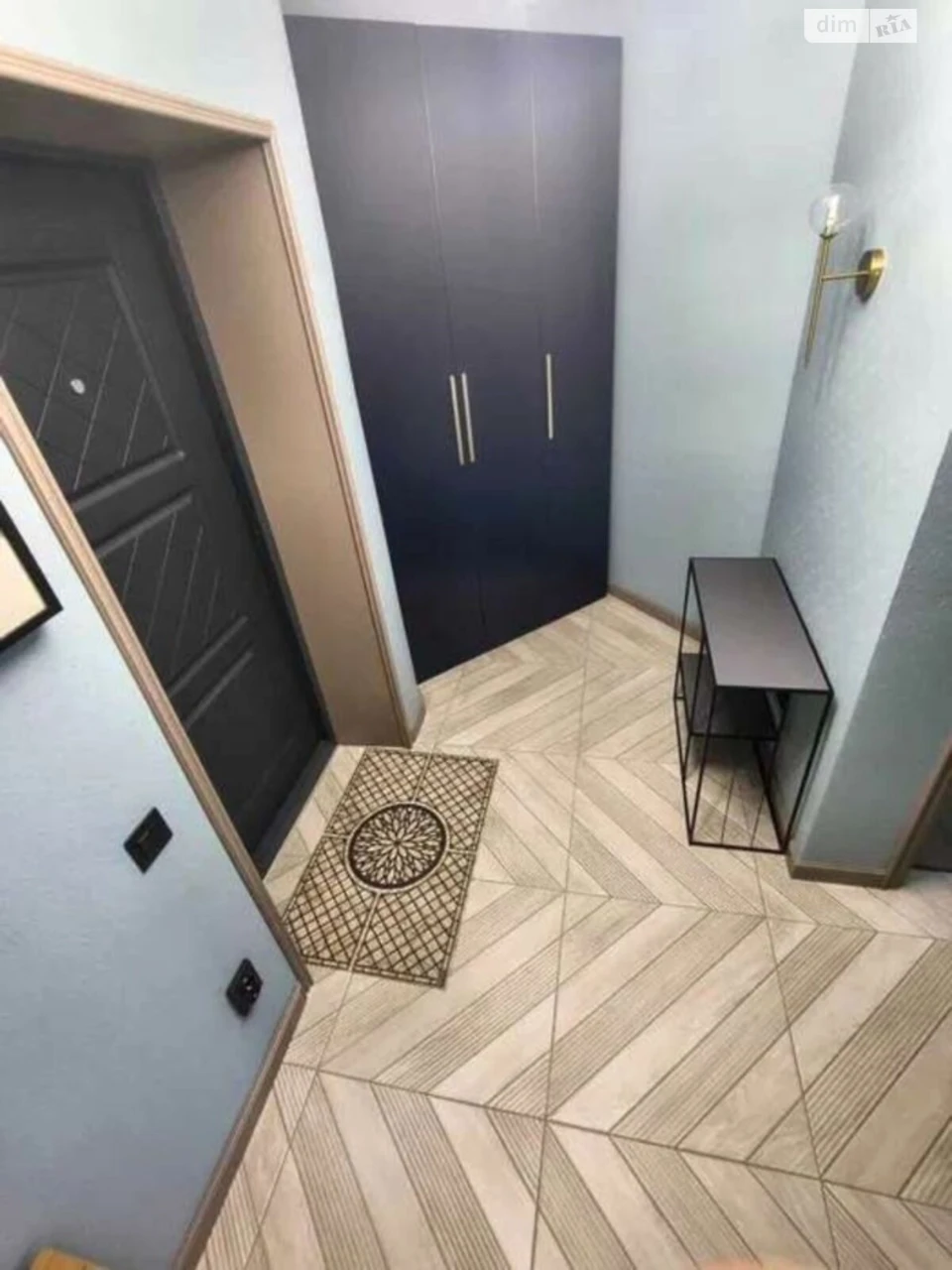 Long-Term Rental Apartment, Bikinya