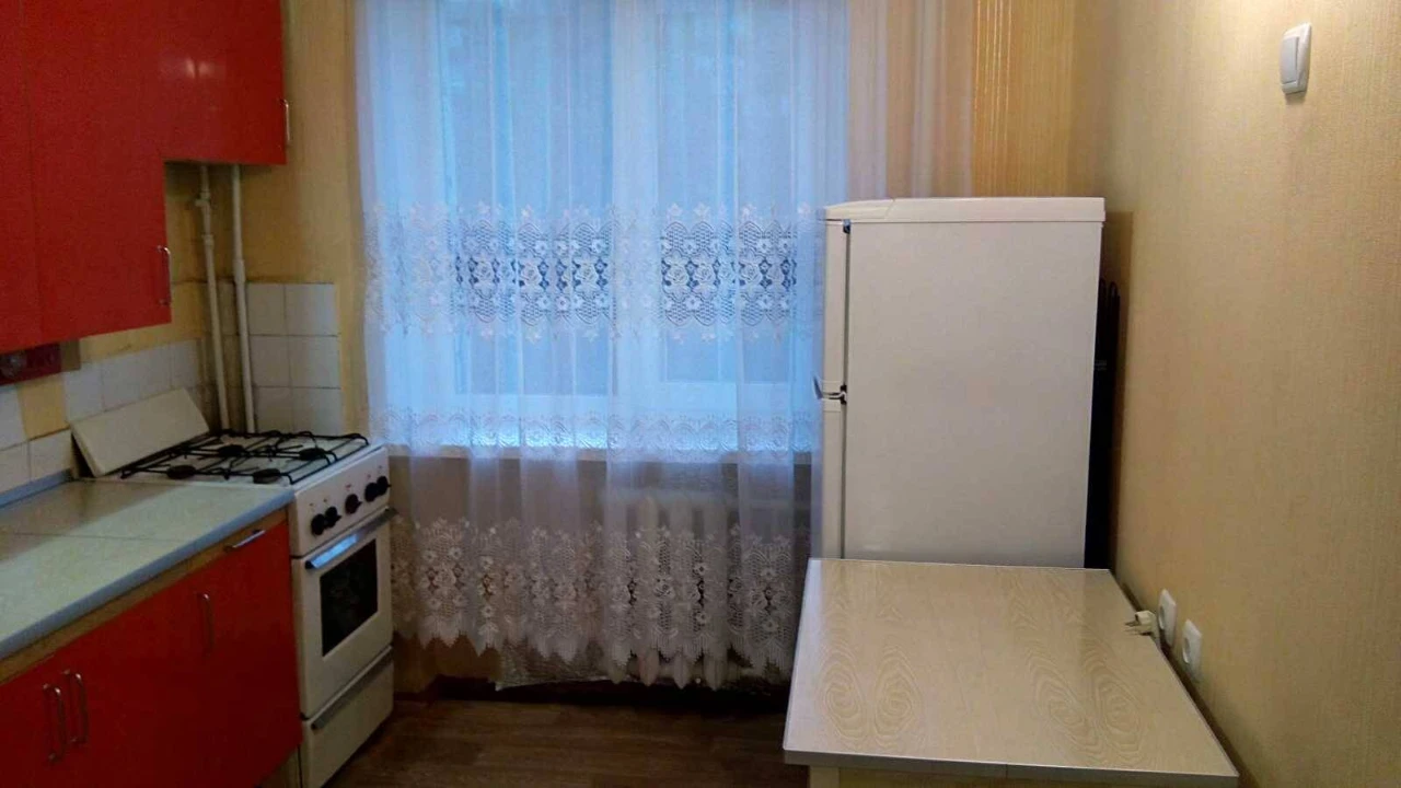 Сдам долгосрочно 1-к квартиру Киев, Днепровский, Андрея Малы