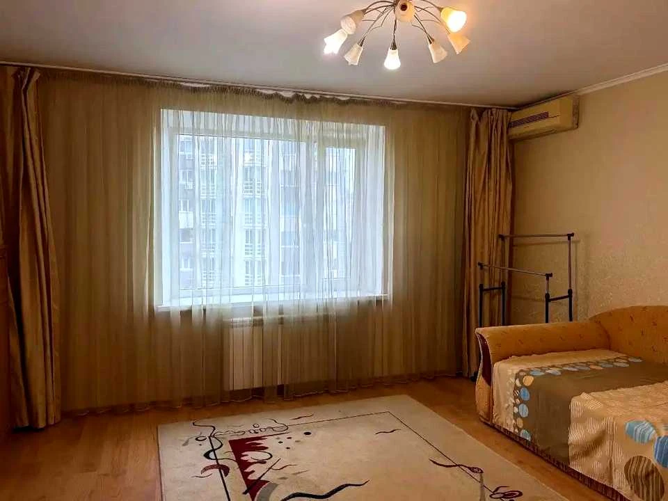 Apartment. Besarestsky Prospect