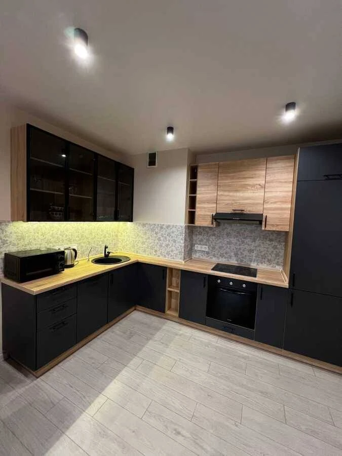 For Rent Long Term 2-Bedroom Apartment, Kyiv, Шевченковский, Berest