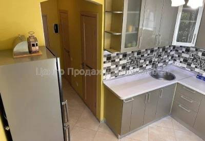 Продажа 1-комнатной квартиры, 5-й этаж из 10, 38 м², Киев – отличный