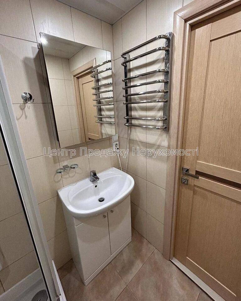 Продажа 1-комнатной квартиры, 5-й этаж из 10, 38 м², Киев – отличный