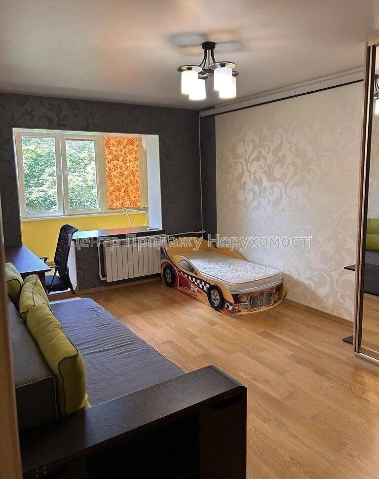 Продажа 1-комнатной квартиры, 5-й этаж из 10, 38 м², Киев – отличный