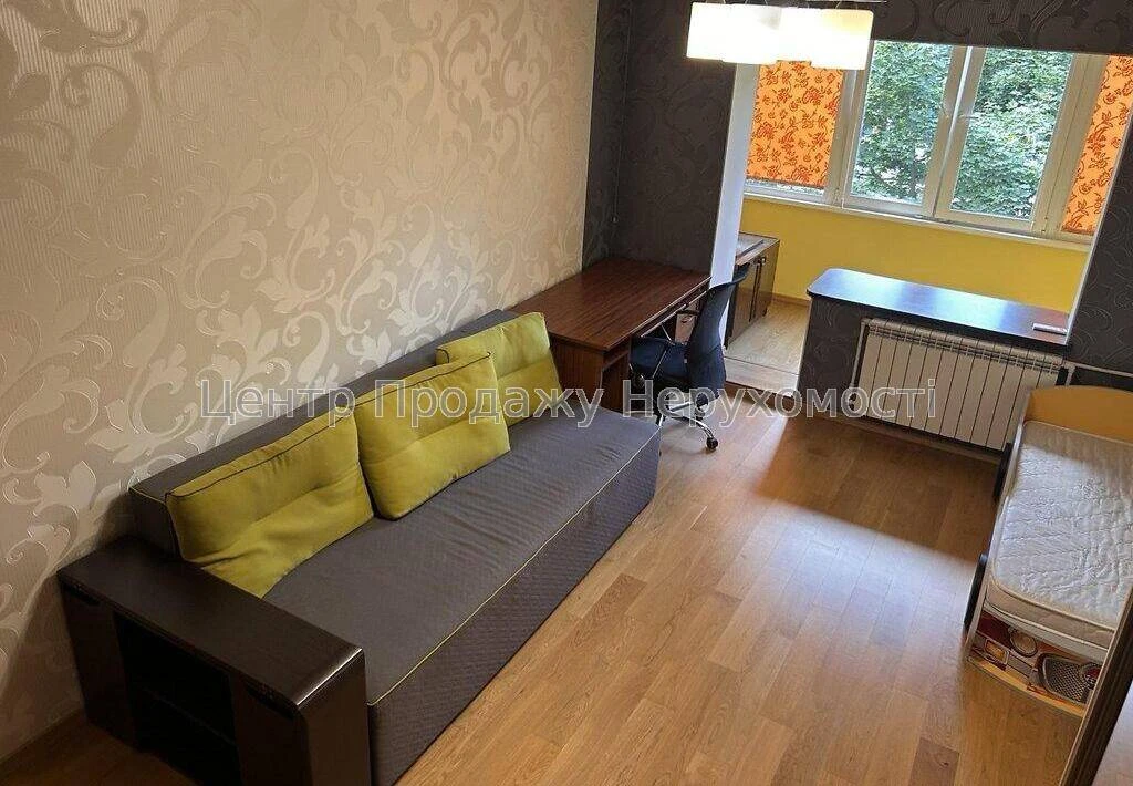 Продажа 1-комнатной квартиры, 5-й этаж из 10, 38 м², Киев – отличный