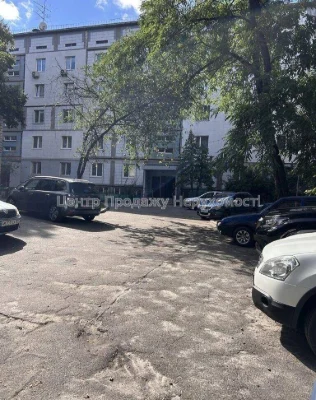 Продажа 1-комнатной квартиры, 5-й этаж из 10, 38 м², Киев – отличный