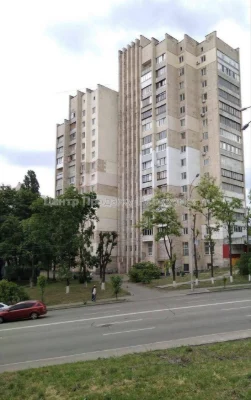 Продаж 3-кімнатній квартири 67,9 м², Київ, 15-й поверх з 15.