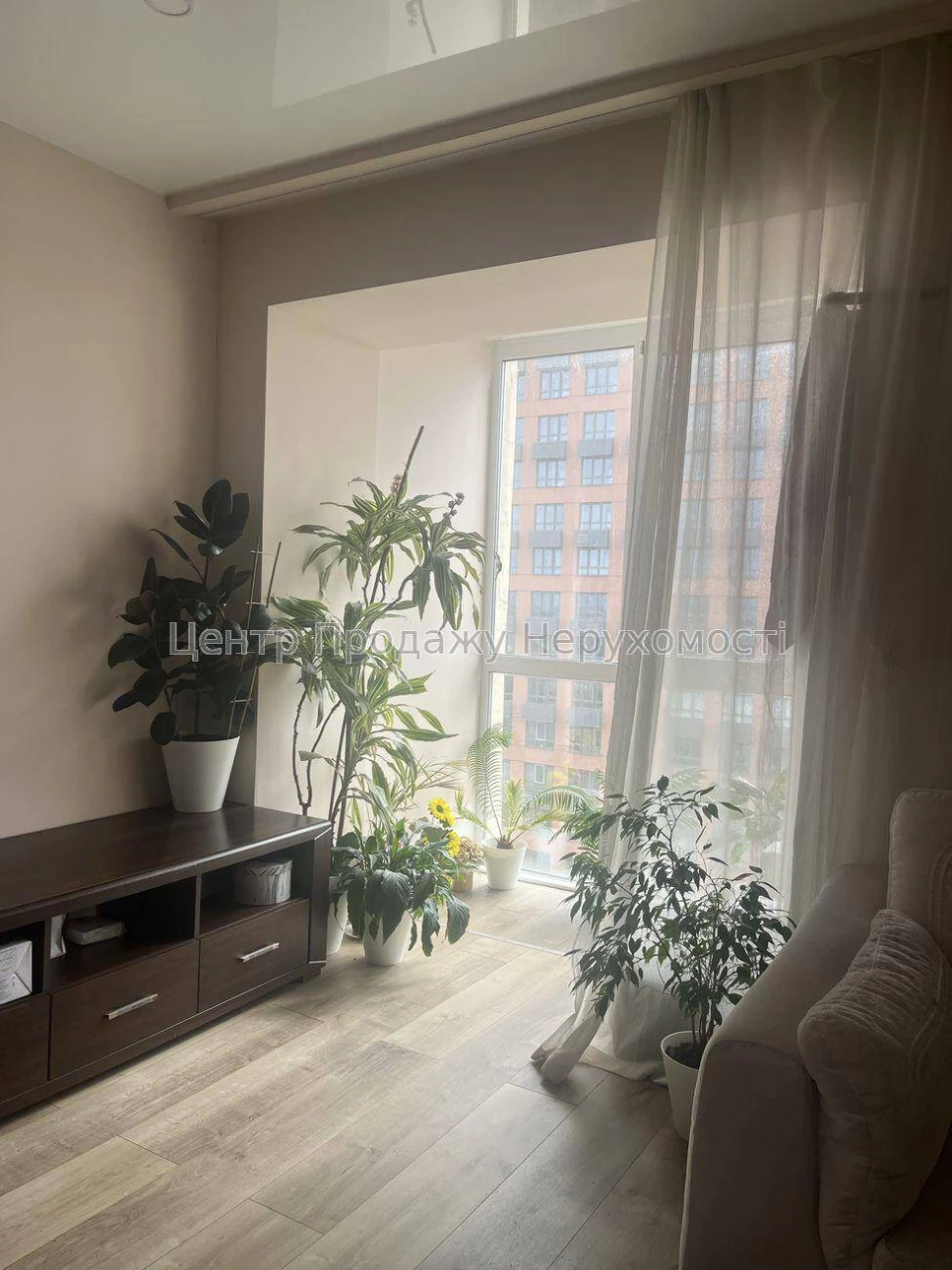 Продаж 3-кімнатній квартири 67,9 м², Київ, 15-й поверх з 15.