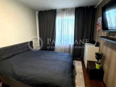 Apartment. Panasa Myrhoro Street, Kyiv