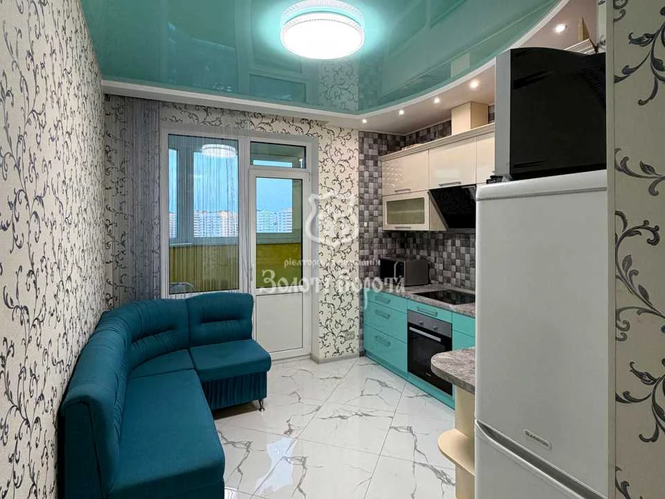 Apartment. Brestsky Prospect, Kyiv