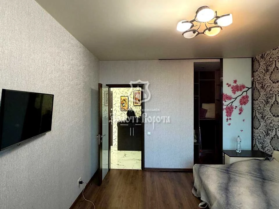 Apartment. Brestsky Prospect, Kyiv