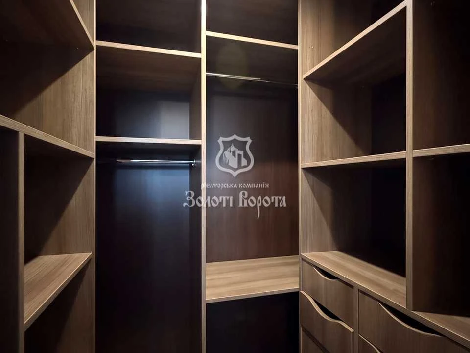 Apartment. Brestsky Prospect, Kyiv