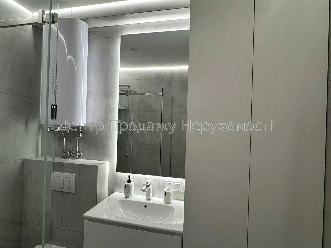 Продаж 1-кімнатної квартири, 18/21 этаж, 41 м², ЖК «Нова Англія»