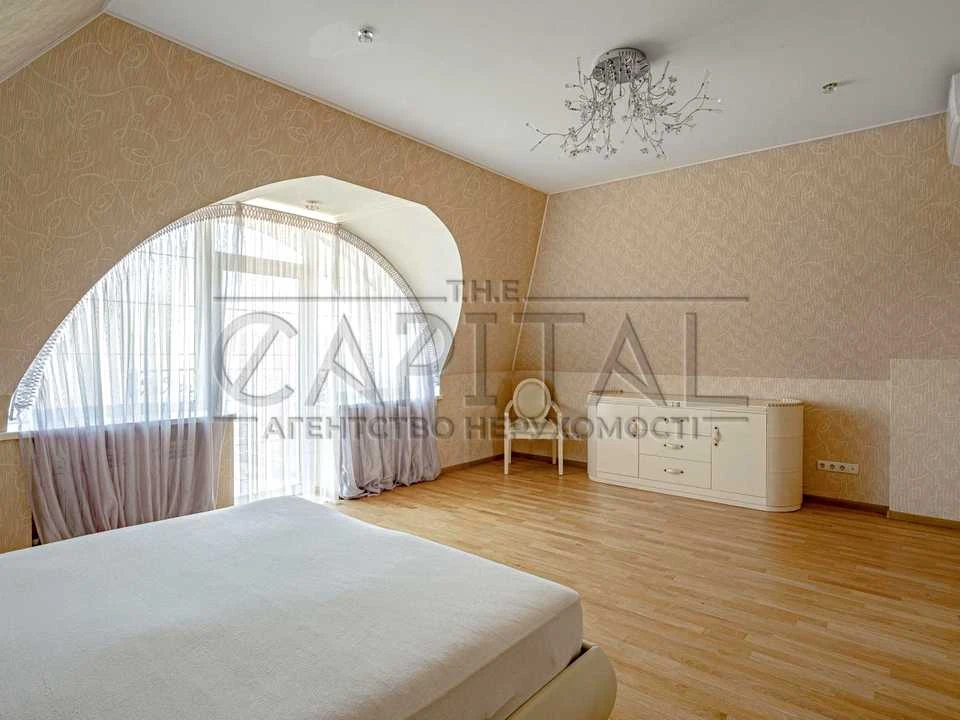 House. Bereznevy Pro. Kyiv