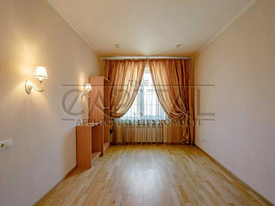House. Bereznevy Pro. Kyiv