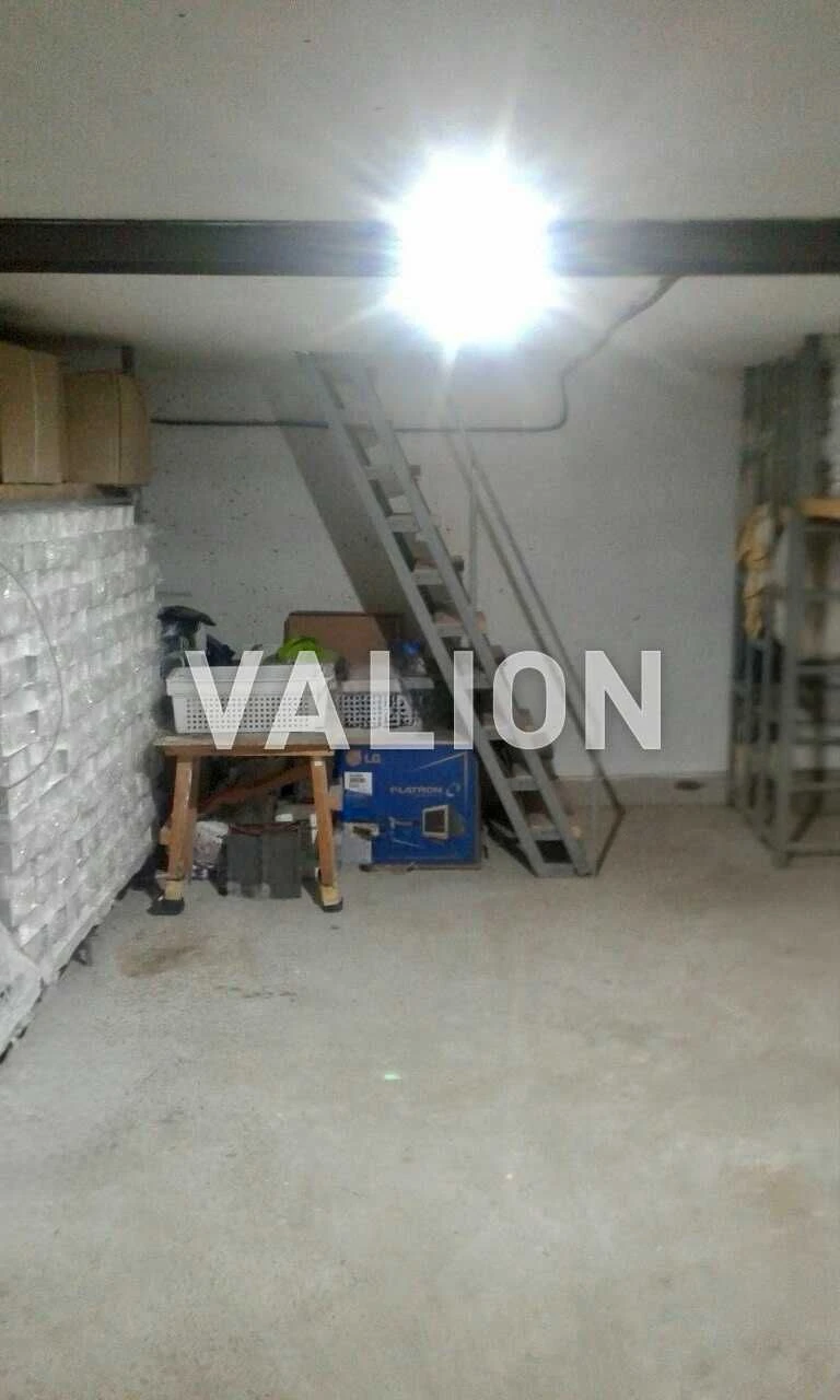 For Sale: 3-Story Garage, Kyiv, Kozeleska Street, Solom'yans'kyi District