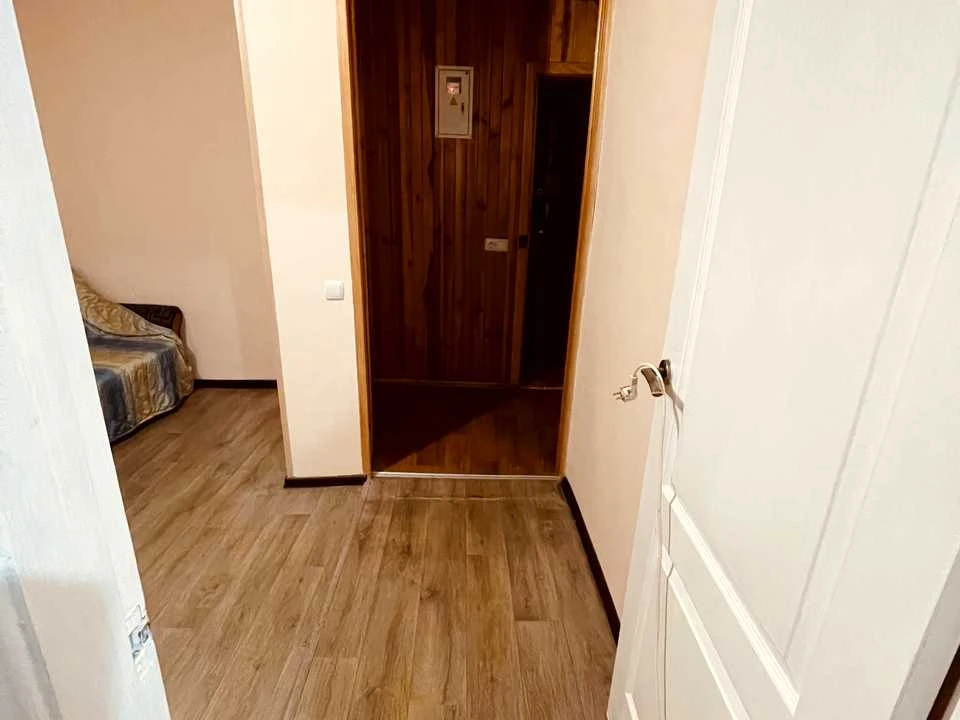 Apartment. Vinnytsia, Pyrogova St.