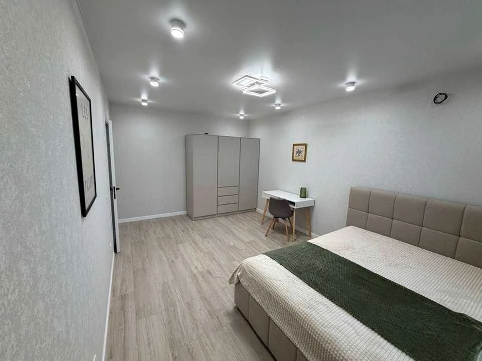 Apartment. Kyiv, Poryzki st.