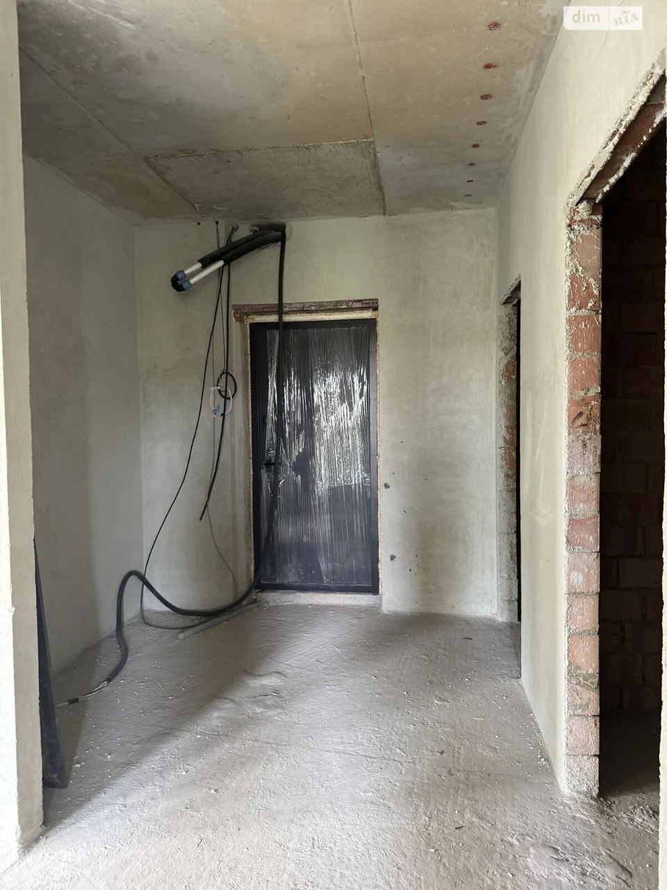 Apartment for Sale in Sykhov