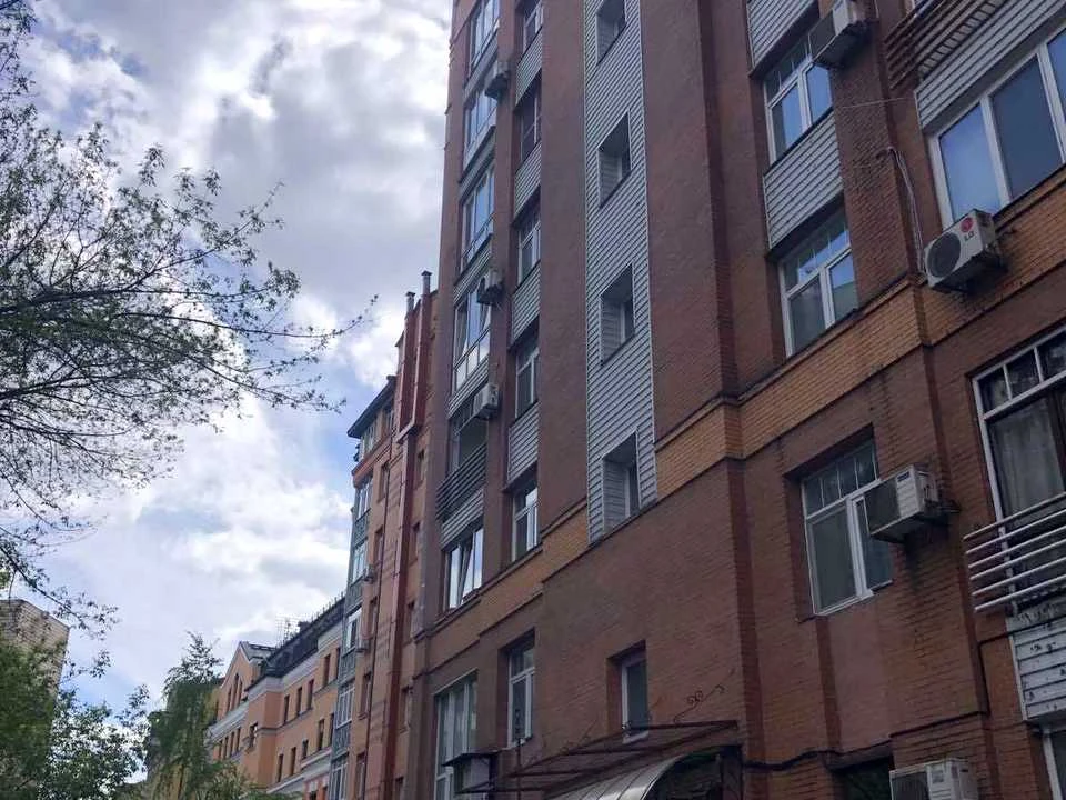Квартира. Киев, улица Панаса Мирного