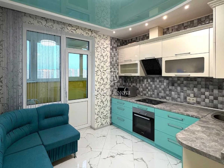1-bedroom Apartment, Good Condition. Берестейський Avenue, 71A, Halayani