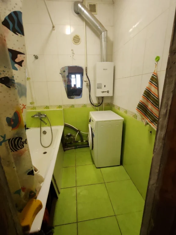 For Sale: 4-Bedroom Apartment