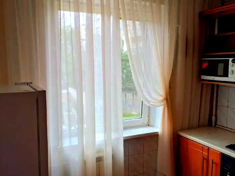 Apartment. Larysy Rudenko Street, Kyiv