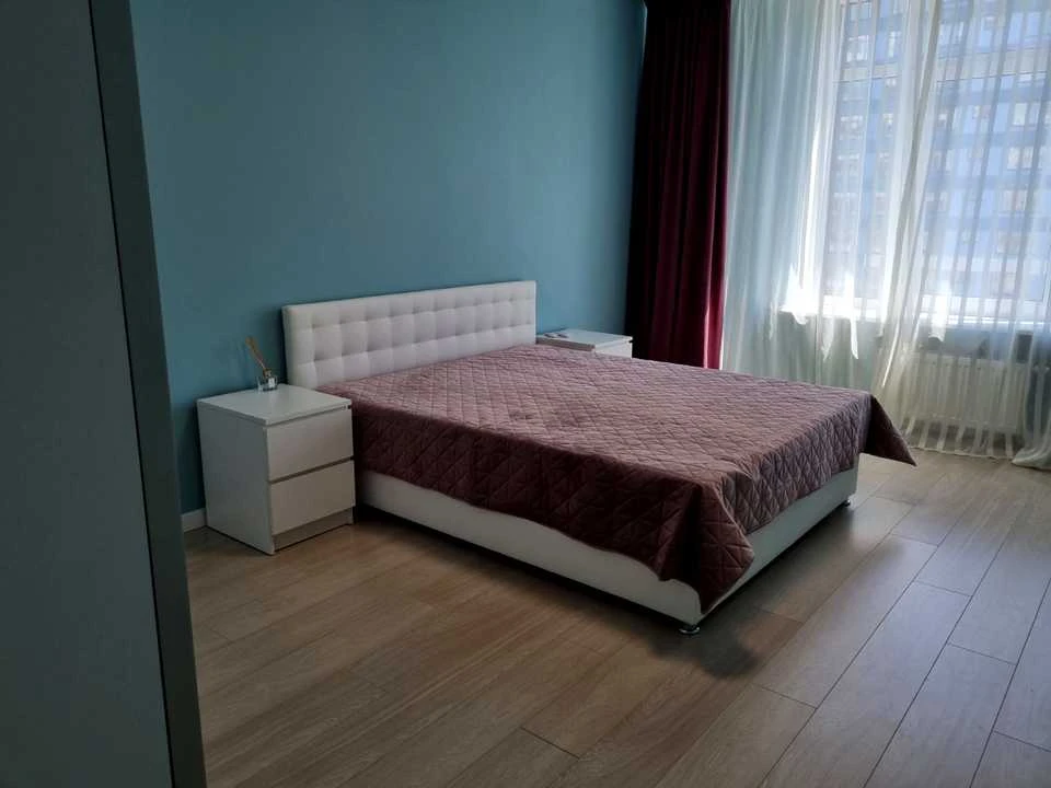 Apartment. Eugene Sverstuka Street, Kyiv