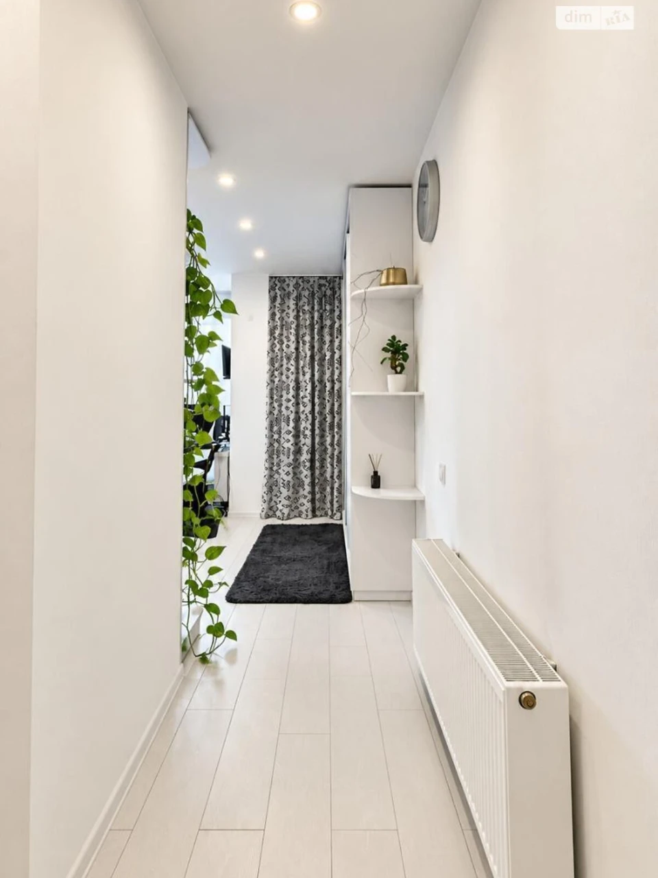 Long-Term Rental Apartment Montastnik