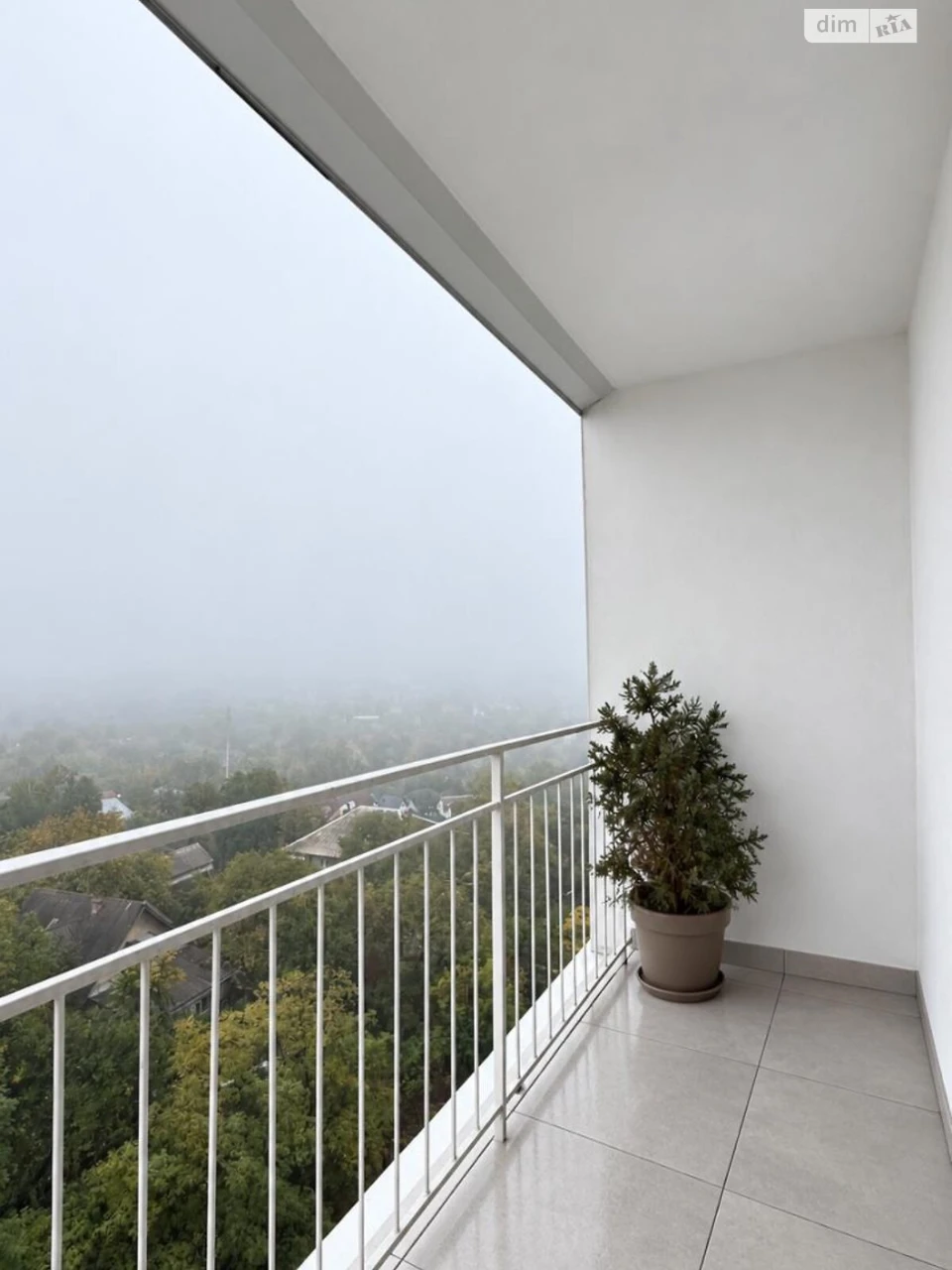 Long-Term Rental Apartment Montastnik