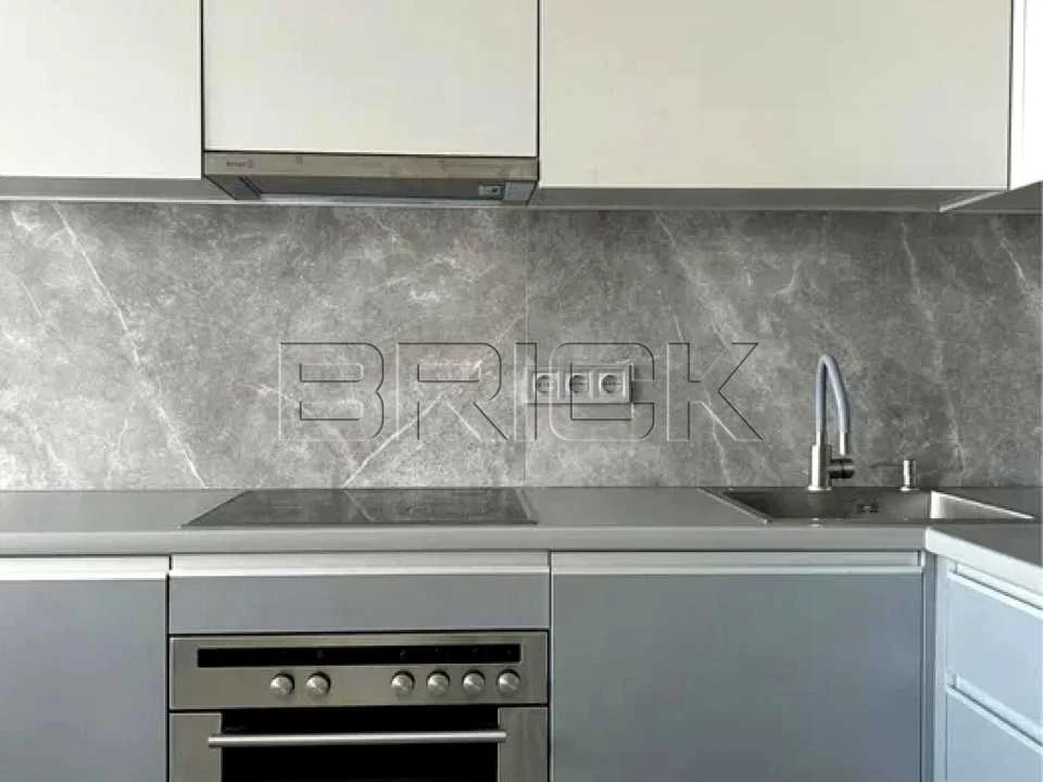 Apartment. Naberezhno-Rybal's Street