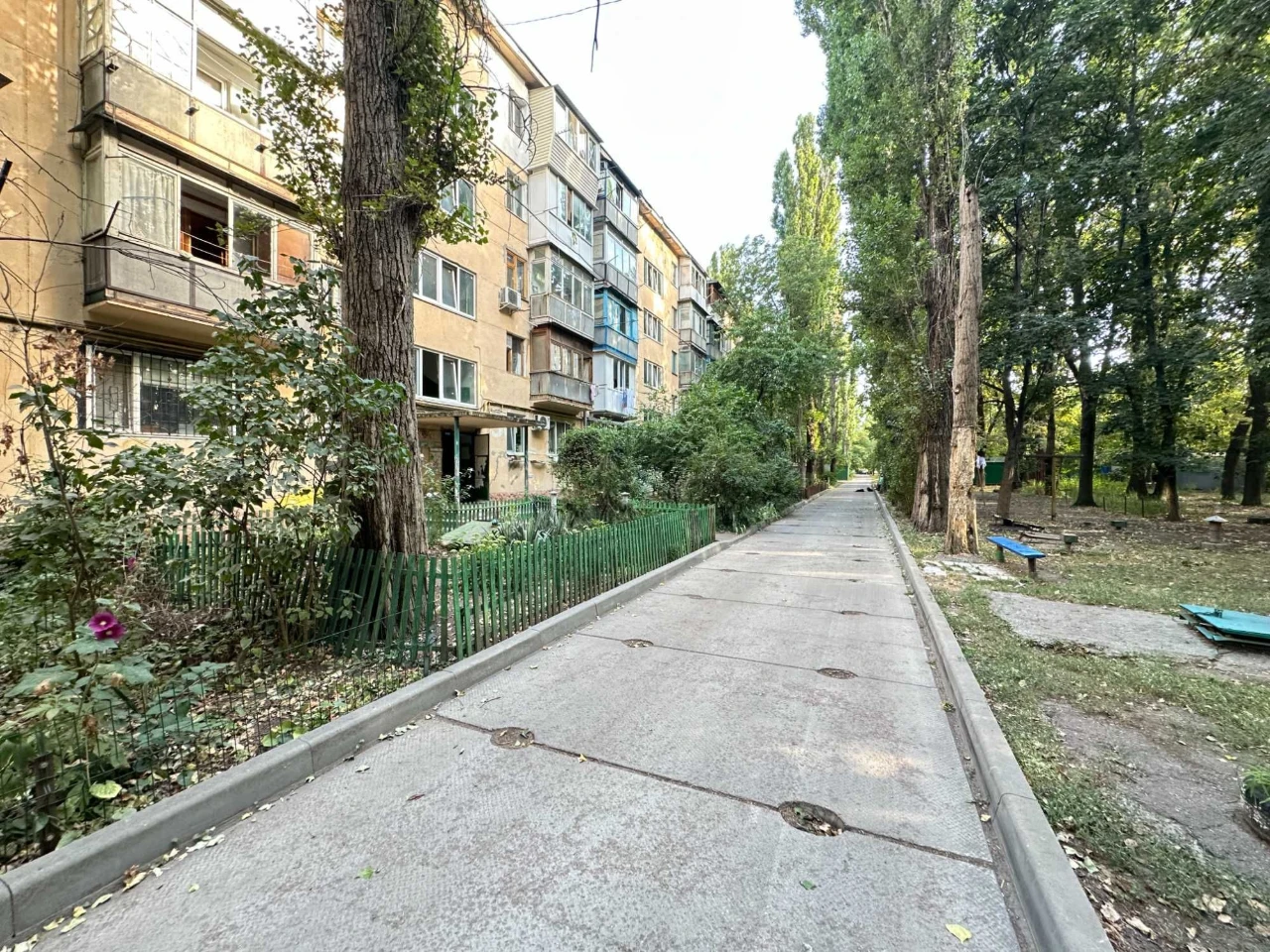For sale: 1 room apartment, Central Airport/Cheremshki street