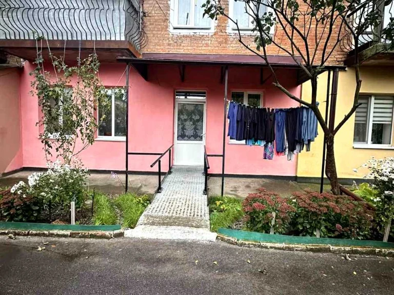 Apartment. Vinnytsia, Solyanykova Street