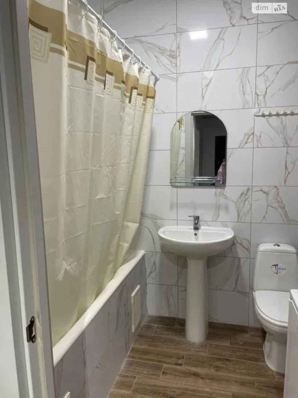 Long-Term Rental Apartment on Linskaya Street